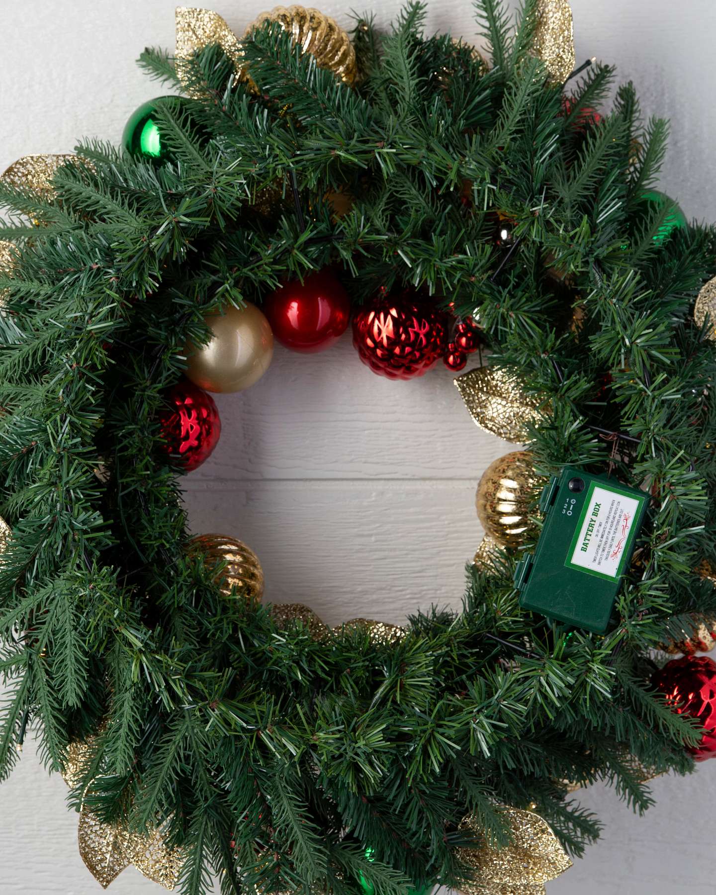 Balsam Hill Weihnachtskranz Festtagsschmuck für den Außenbereich | Elegante Ansicht