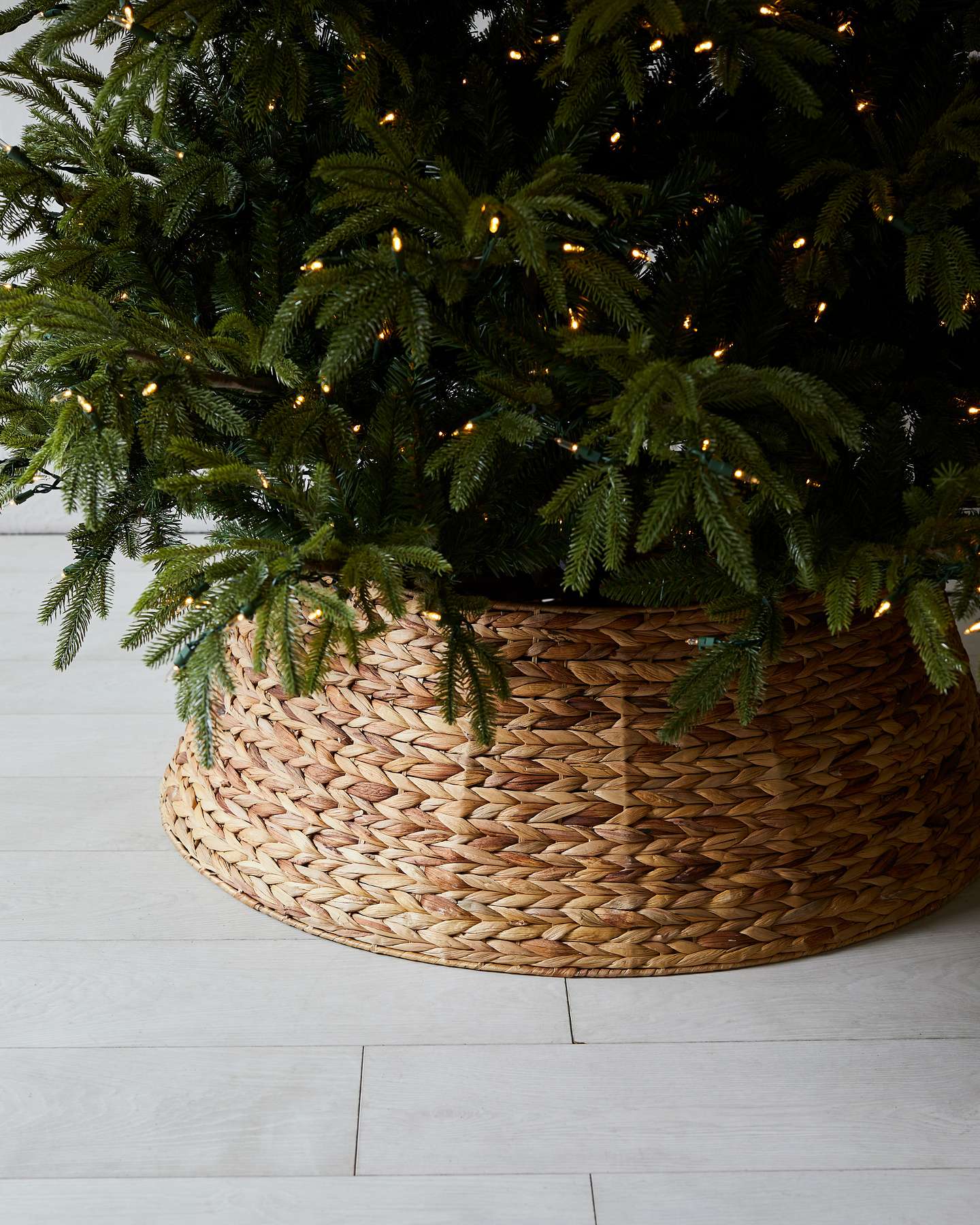 Light Brown Woven Tree Collar by Balsam Hill Lifestyle 30