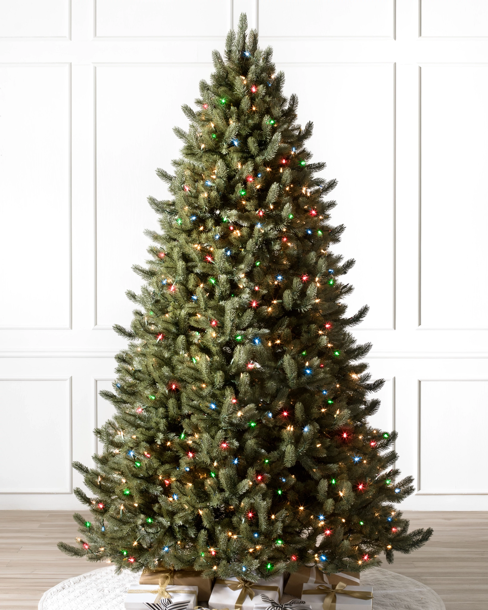 Small pre lit top artificial christmas trees