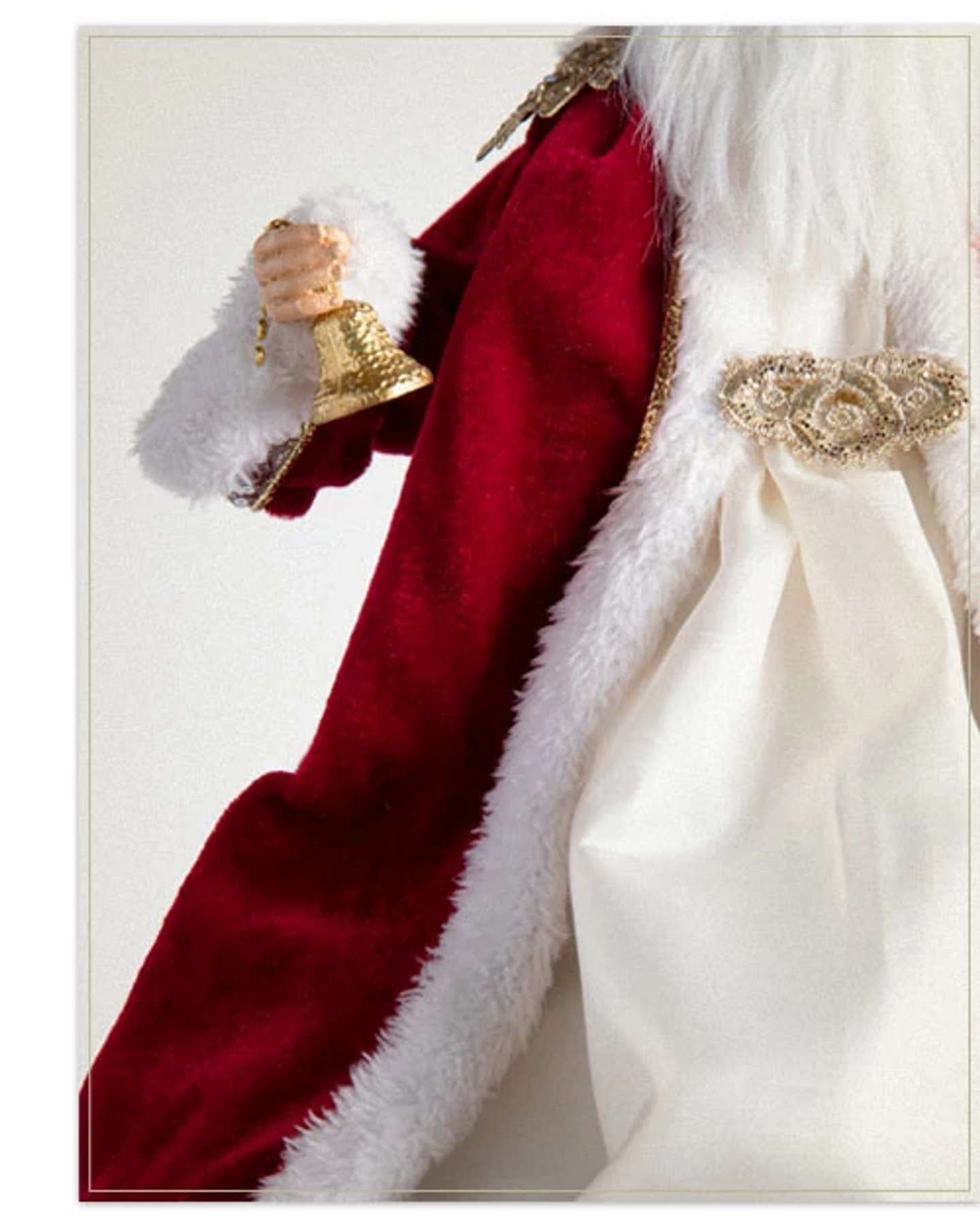 Balsam Hill Santa and Mrs Claus Animated Artificial Christmas Tree Topper Product Display