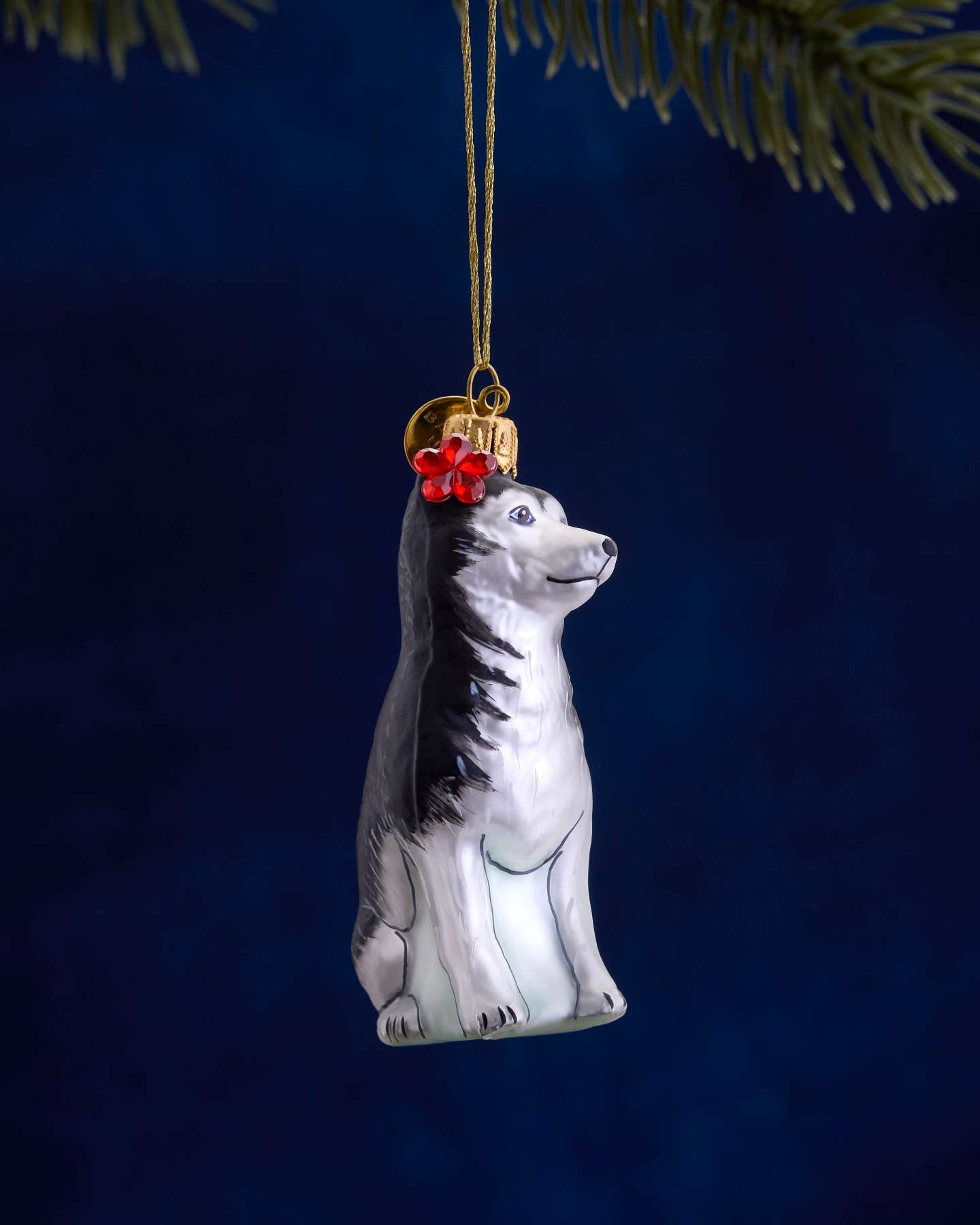 Balsam Hill Studio Husky with Plumeria Ornament