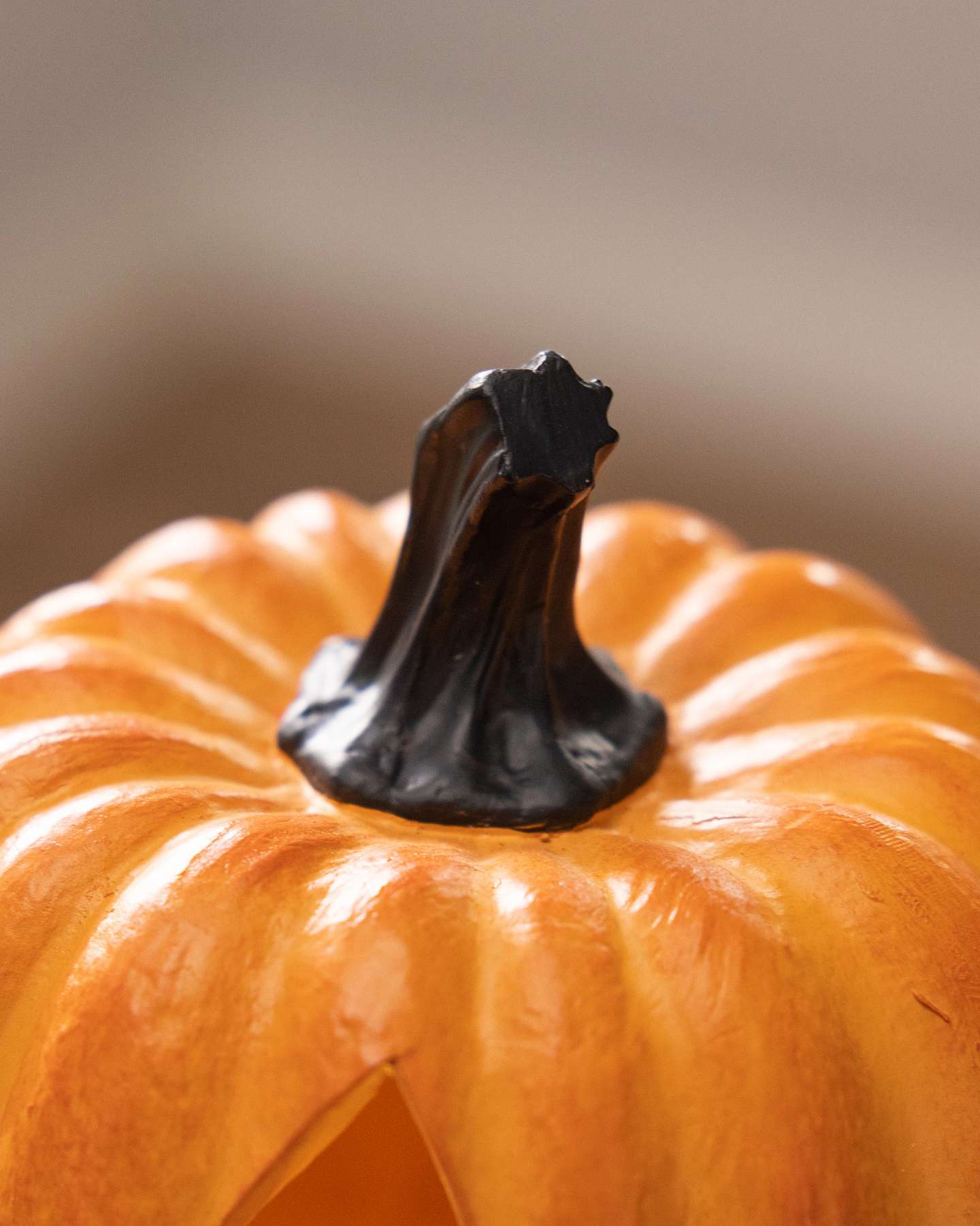 Balsam Hill Outdoor Lit Tabletop Stacked Jack-O’-Lanterns Close-Up Detail