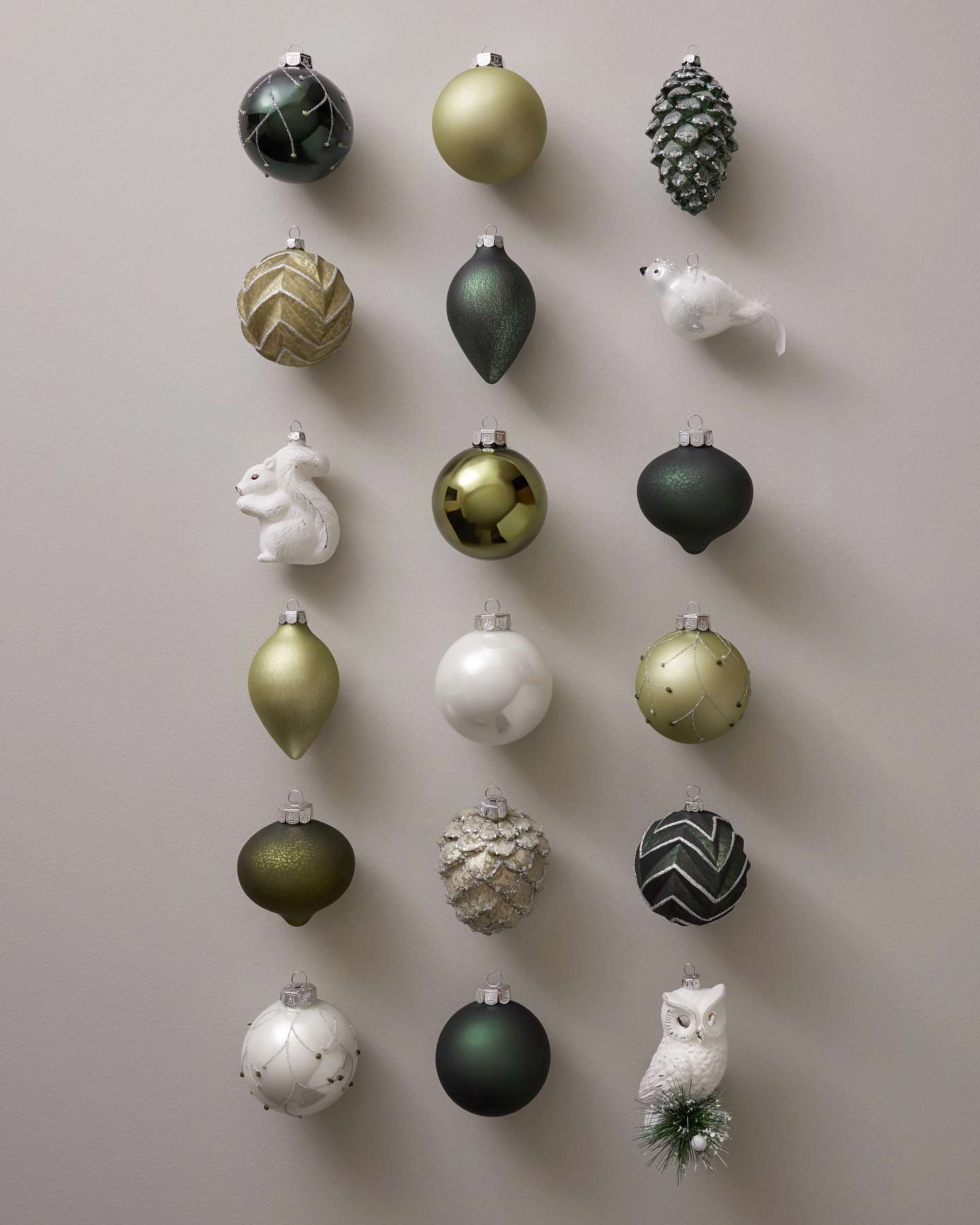 Boules de Noël Forêt enchantée de Balsam Hill, lot de 18