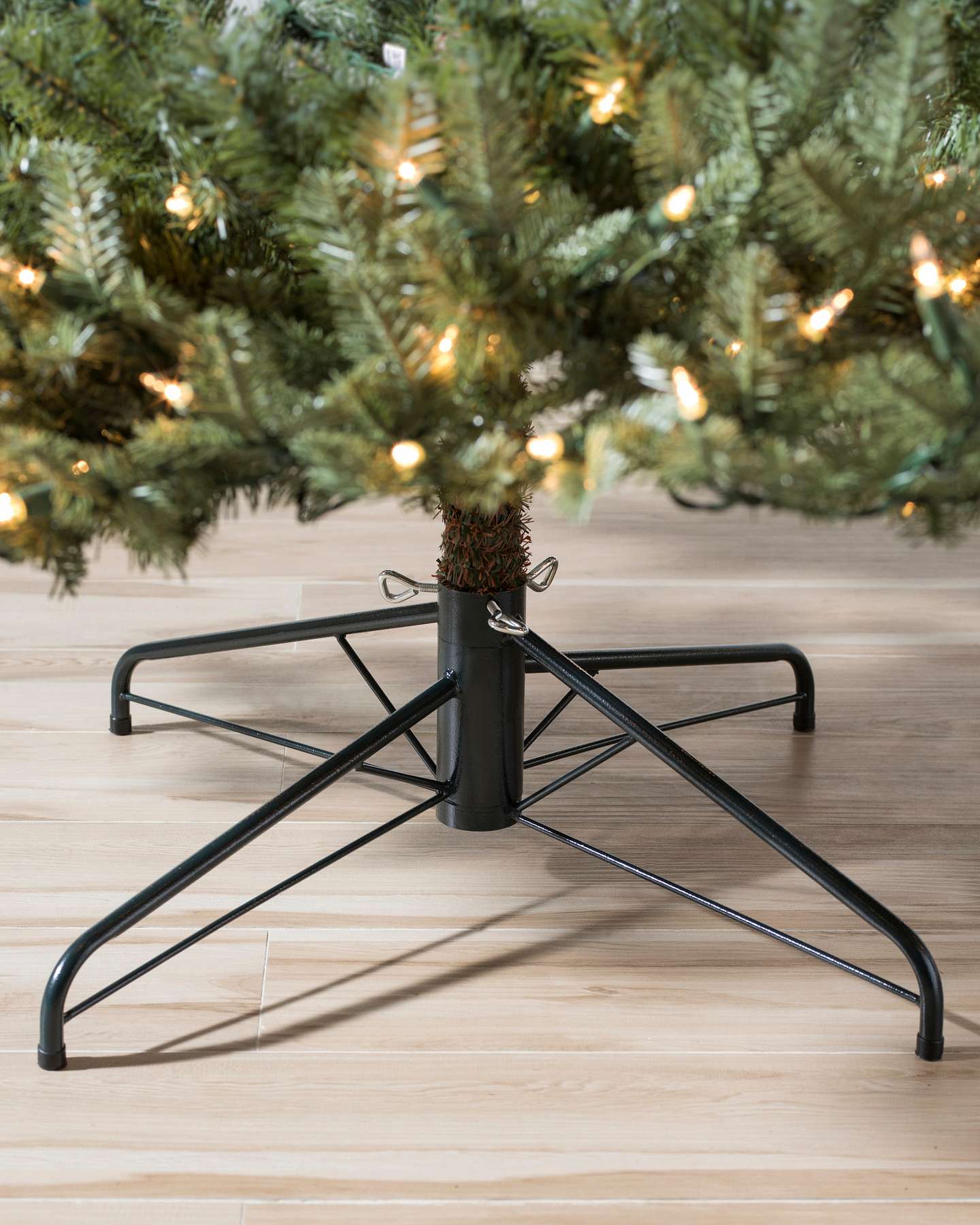 Support pour sapin de Noël artificiel Balsam Hill Balsam Fir Gros plan