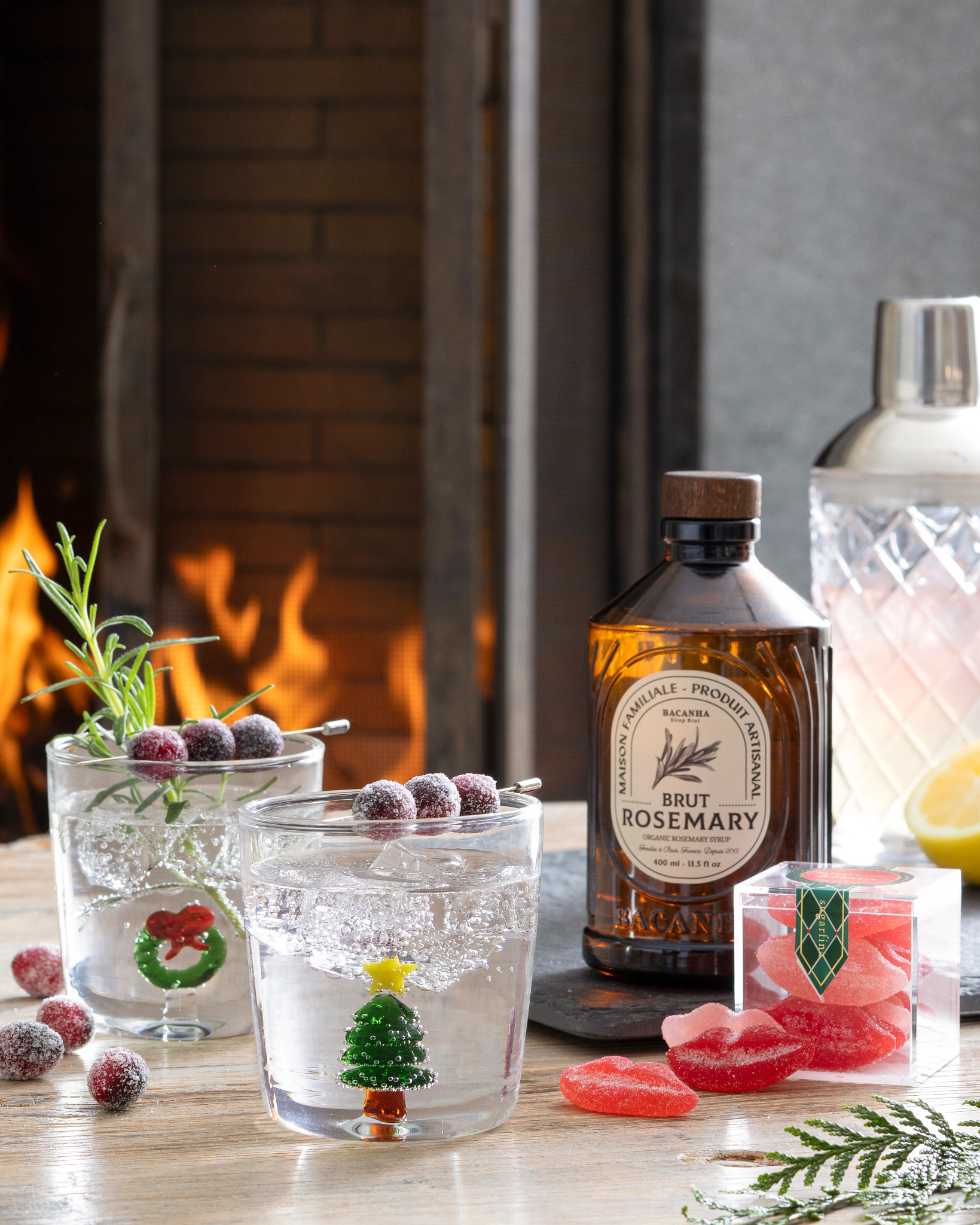 Balsam Hill - 2024 Holiday 1 - Mistletoe Kiss Cocktail Gift Box