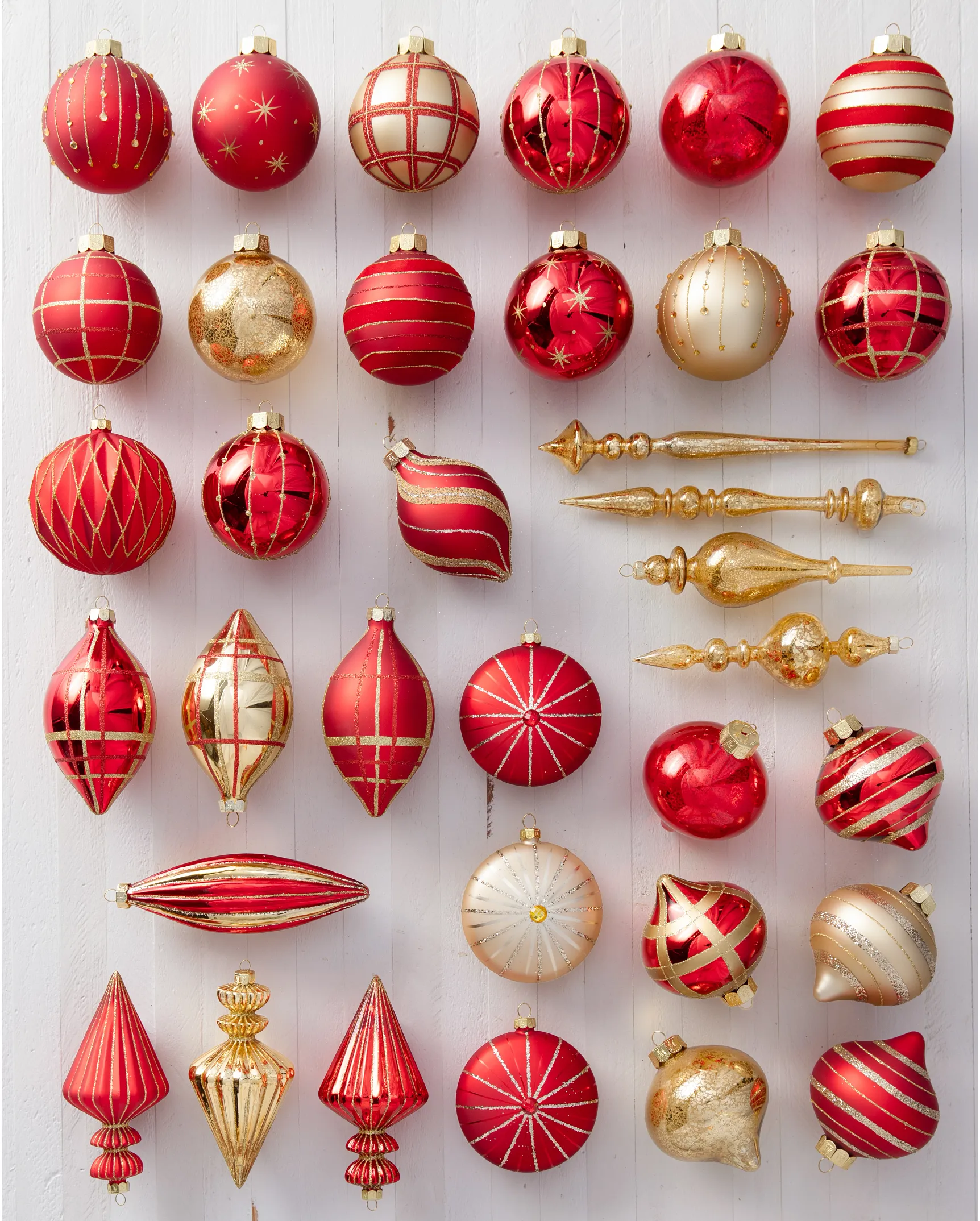 Gold glass christmas on sale baubles