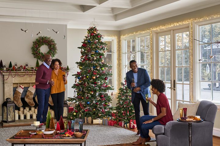 christmas tree dressing service Christmas Tree Decorating Services in Kansas City
