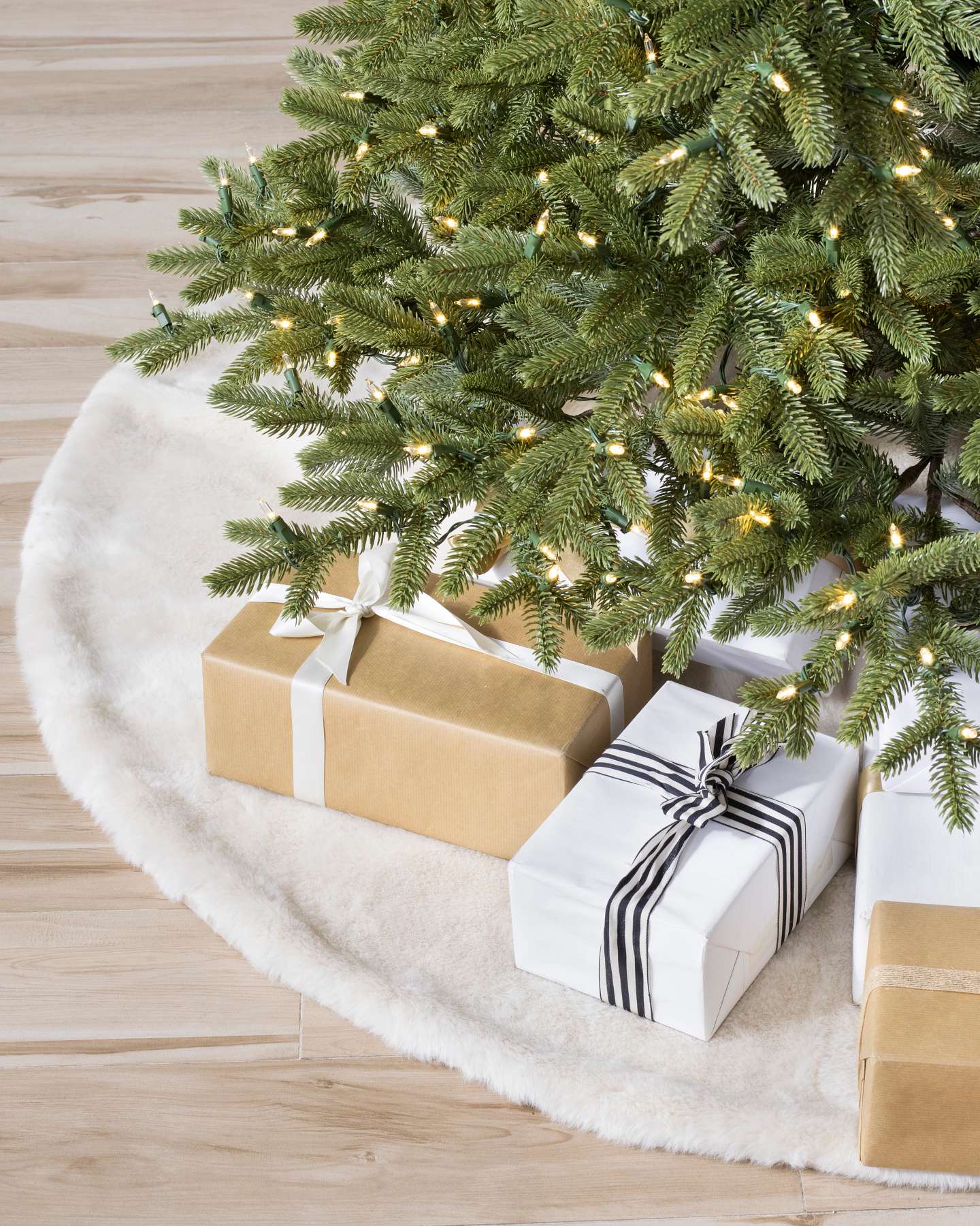 Balsam Hill Norway Spruce Artificial Christmas Tree Display with Tree Skirt