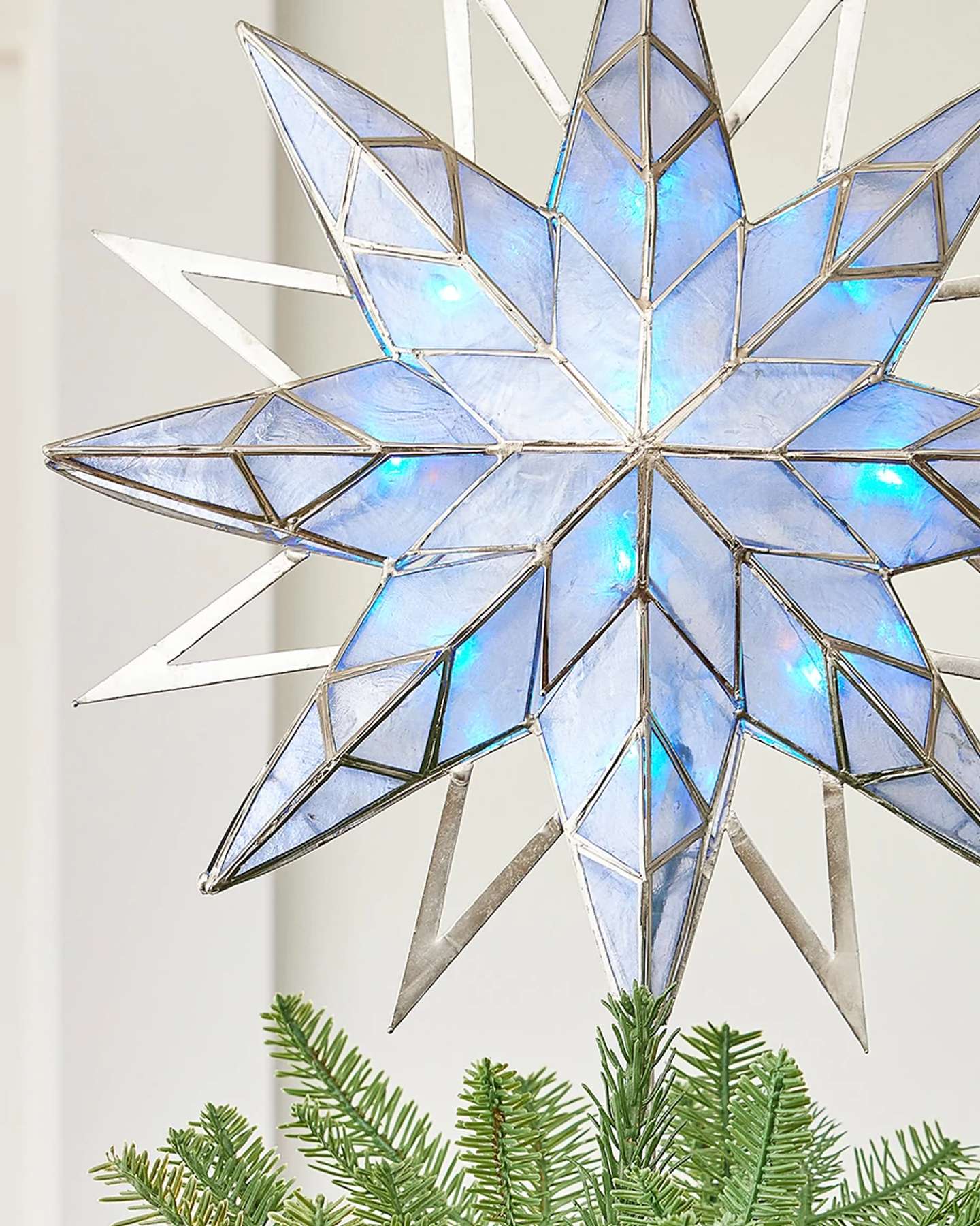 Balsam Hill 14-Inch Blue Double-Sided Starburst Artificial Christmas Tree Topper Closeup