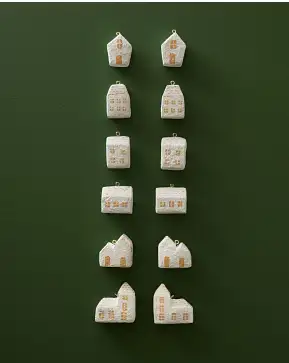 Festive Katran Houses Ornament Set Festive Katran Houses Ornament Set