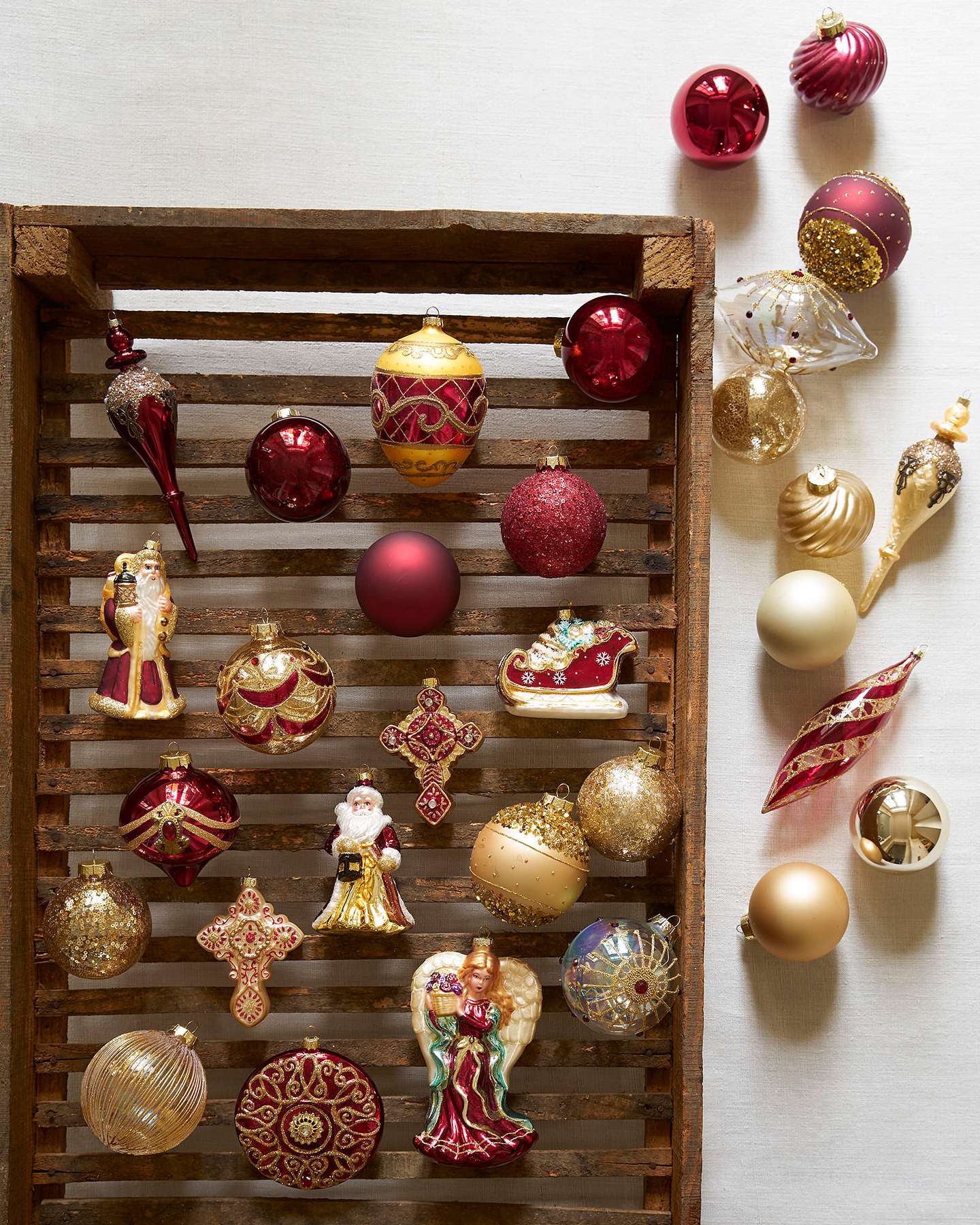 Balsam Hill Set de boules de Noël en verre rouges et or